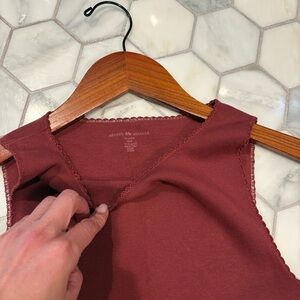 Brandy Melville Scalloped Tank Top Never Worn Fits Best XS/S